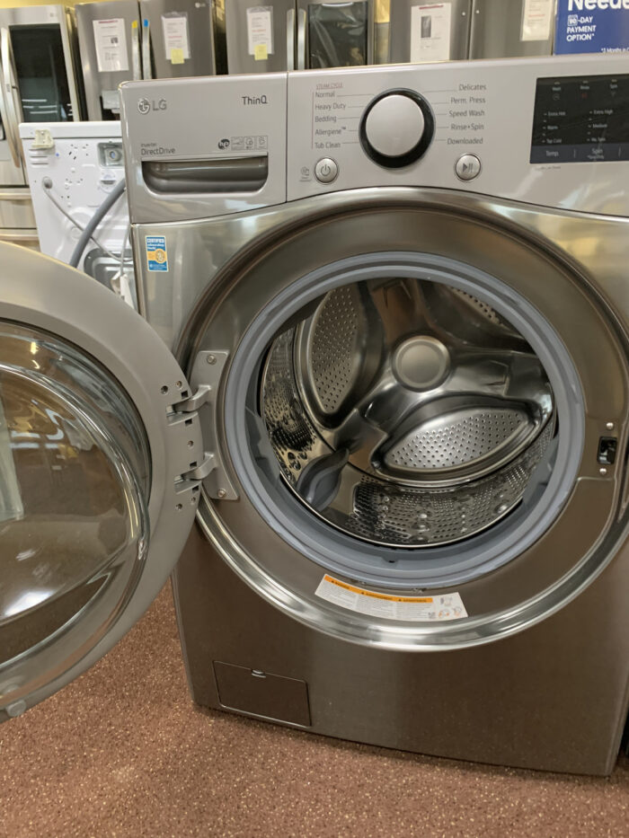 4.5 cu. ft. Ultra Large Capacity Smart wi-fi Enabled Front Load Washer with Built-In Intelligence & Steam Technology